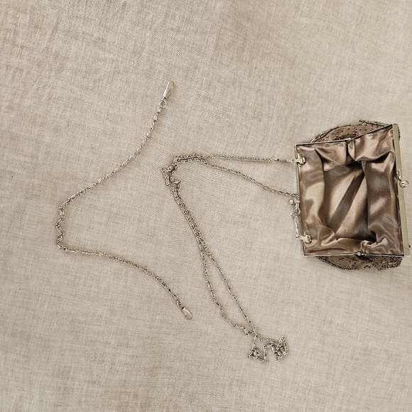 Gorgeous vintage-like evening bag - Picture 4 of 14